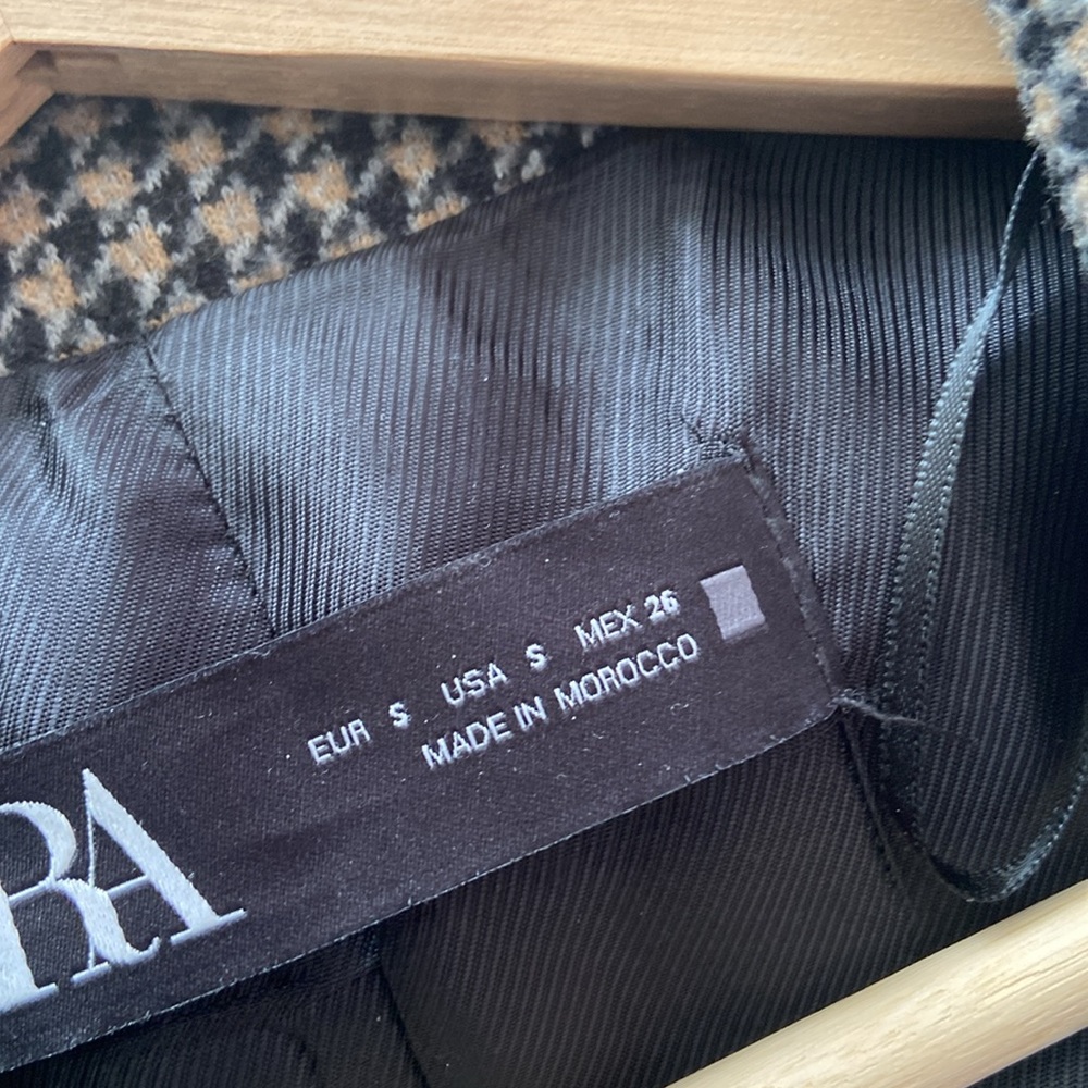 Houndstooth Jacket - Picture 4 of 4